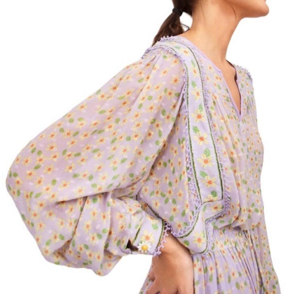 Farm Rio Lavender Sheer Ruffle Top Floral Size M